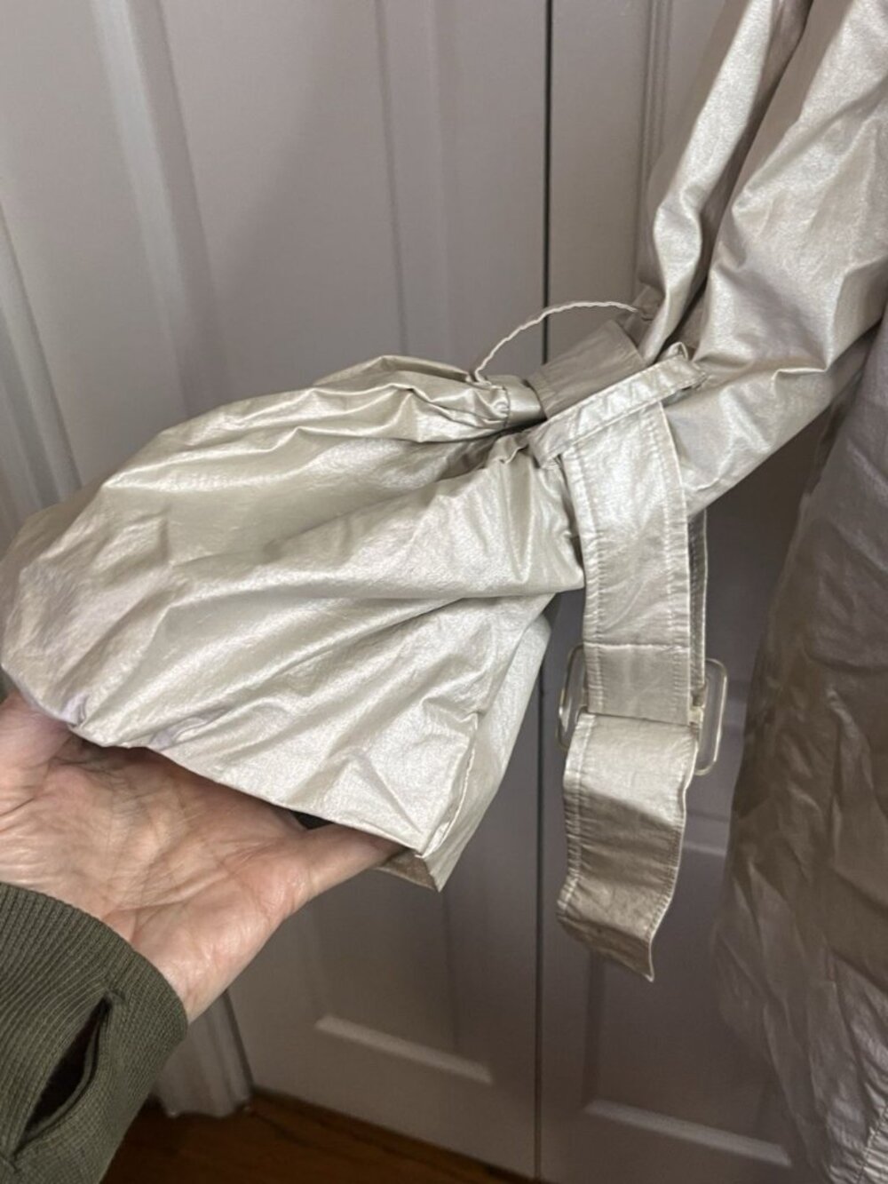 Tribal Brand Silver Metallic Jacket Sz 10 3/4 Roll Balloon Sleeves Rain Coat - Picture 3 of 8